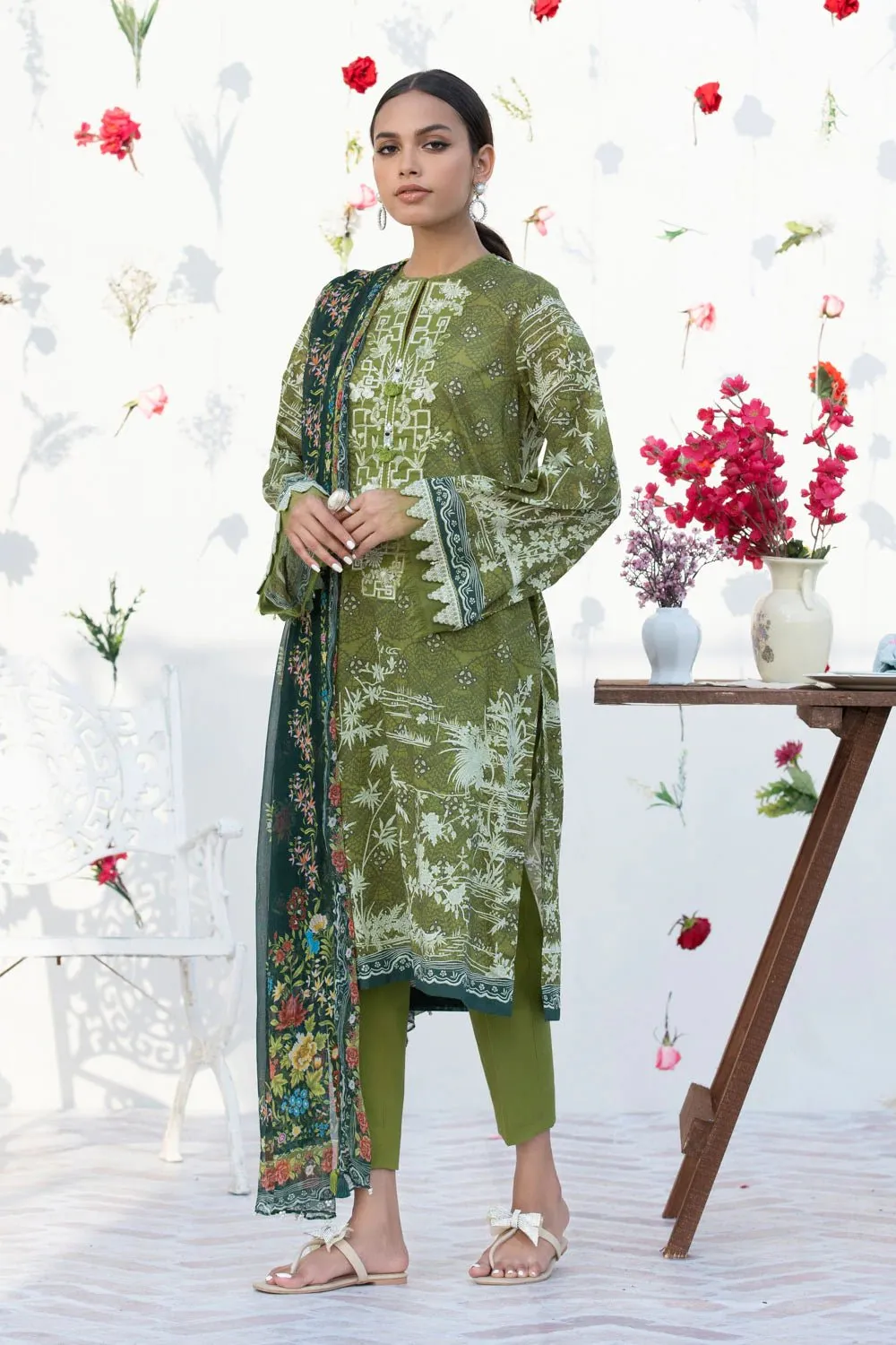 Sapphire Lawn 3 PC Suit SAP41